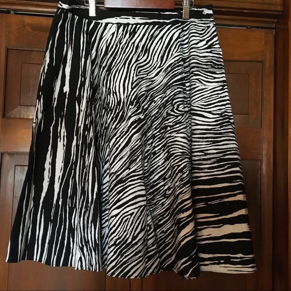 Covington Dresses & Skirts - 📌Price Drop📌 Zebra Print Skirt Size 12